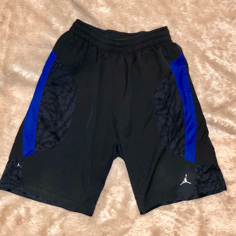 Dri-fit men’s basketball shorts.